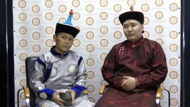 Интервью с юным борцом-хоомейжи Окчаа Чооду и его преподавателем хоомея Эресом Ховалыгом