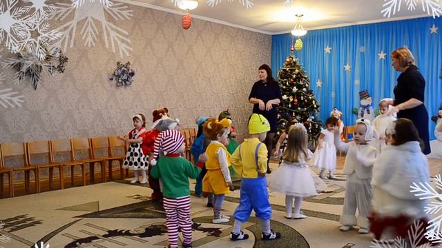 Первый утренник в детском саду 🎄/ Донецк