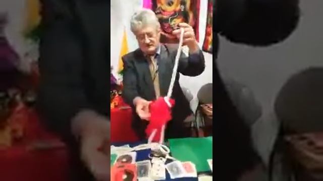 Appearing silk on ropes,фокусы с веревками,фокусы с платками