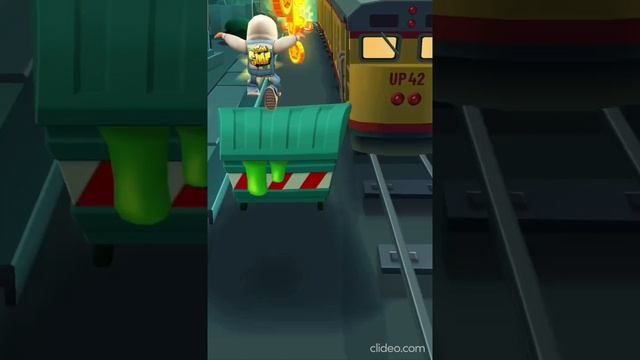 играю в Subway Surf