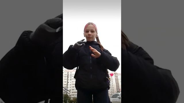 Like_7426346206555000182.mp4