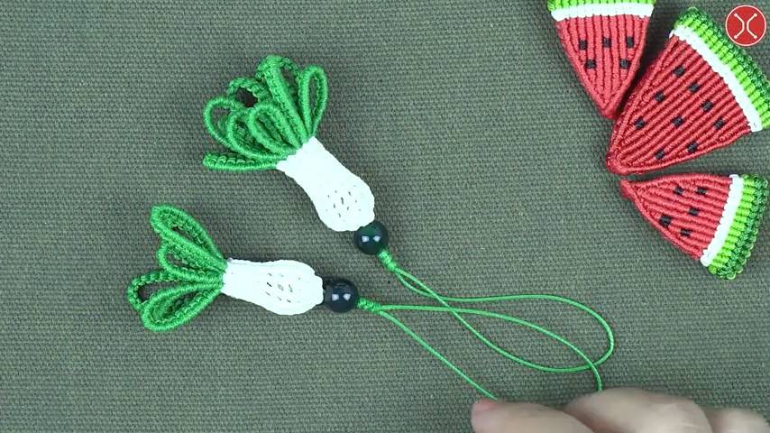 Macrame keychain ｜ Cabbage mobile phone USB pendant  🥬🥬｜ Oblique roll knot knitting