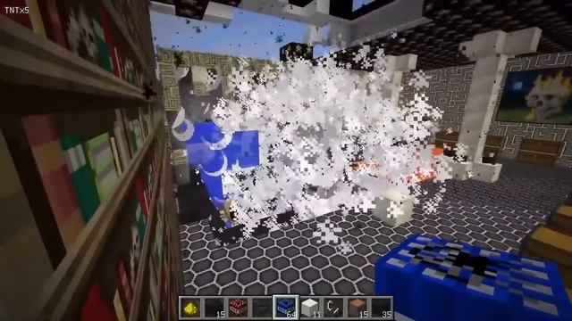 ТРОЛЛИНГ БАБКИ ГРЕННИ ЗА 1$ И ЗА 100000$ В МАЙНКРАФТ СМЕШНЫЕ МОМЕНТЫ GRANNY MINECRAFT