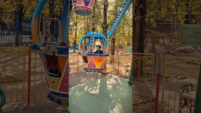 Видео прогулка на детской площадке. Фото-видеограф Астахова Мария astakhovaphoto.ru