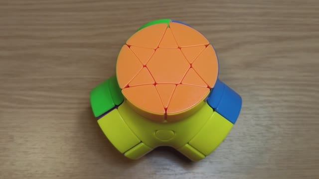 Коллекция головоломок. Часть 64 (Magic Cubes Collection. Part 64)