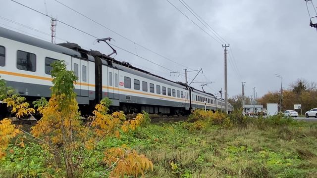 Электропоезд ЭП2Д-0081 пл.Захарово до ст.Звенигород. 16.10.2024.