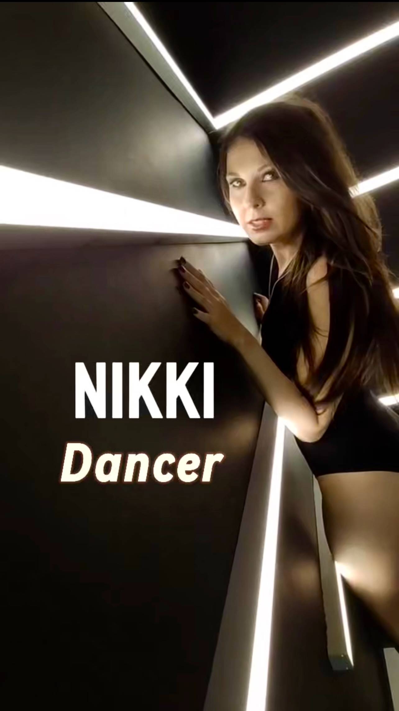 NIKKI - Dancer