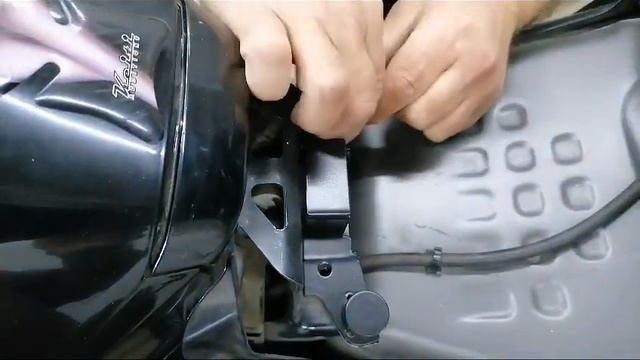 ИНСТРУКЦИЯ! УСТАНОВКА КРОНШТЕЙНА (ПРОСТАВКИ) СИДЕНИЯ НА HONDA NC 700 XS 750 XS