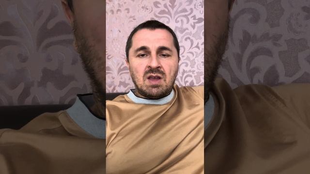 Почему не canon r5?