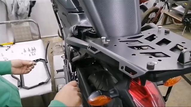 ИНСТРУКЦИЯ! РАМКИ К ОРИГИНАЛЬНОМУ БАГАЖНИКУ НА HONDA NC 700-750 X S. УСТАНОВКА