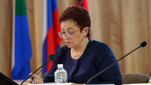 Комитет по социальным вопросам и местному самоуправлению