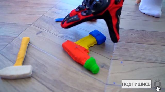 Супер Сеня и Игрушки из Воздушных Шариков