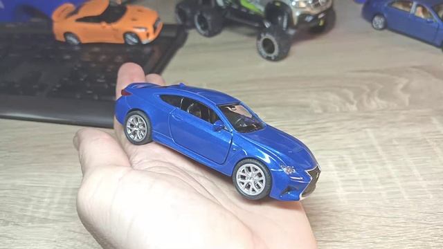 Lexus RC I(I)'2014 F Замена Колес. 1-38 Welly+Bugatti Chiron Игрушка 2018