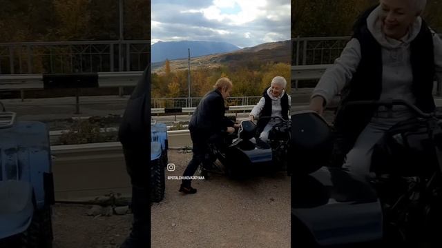 Крым Лучистое.Выставка ретро автомобилей.Едем в Ялту😄