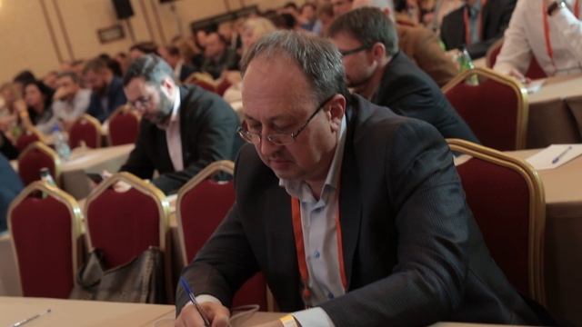 Модератор-интервьюер Григорий Айриев на Втором  SCM Конгрессе руководителей цепей поставок