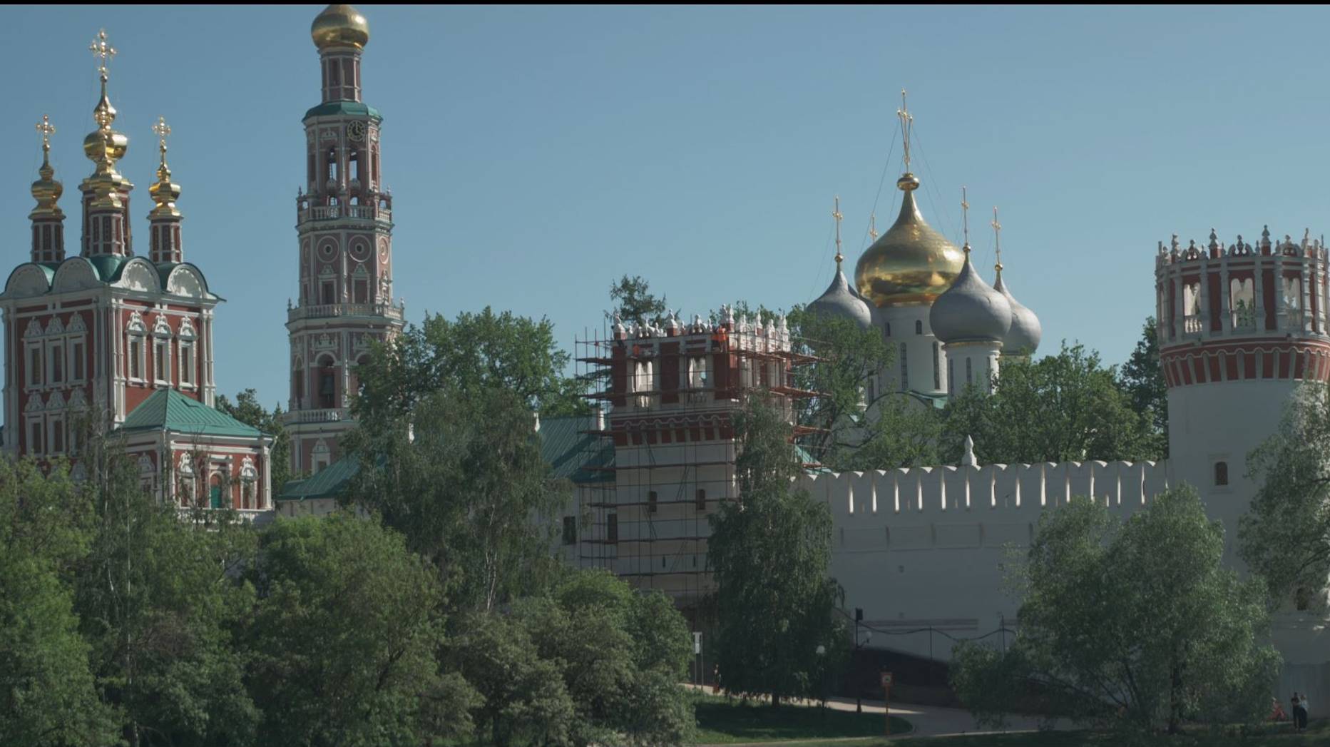 Православные жемчужины России - Новодевичий ставропигиальный женский монастырь (Москва)