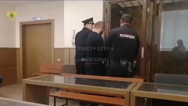 ‼️Суд в Москве арестовал обвиняемого в подрыве автомобиля бизнесмена на два месяца, до 15 декабря‼️