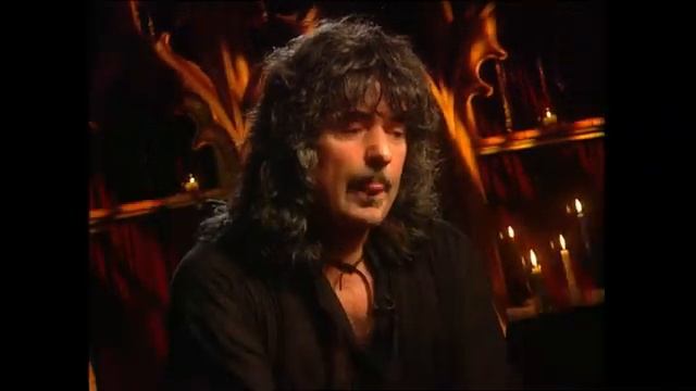 RitchieBlackmore discussing working with Ronnie James Dio