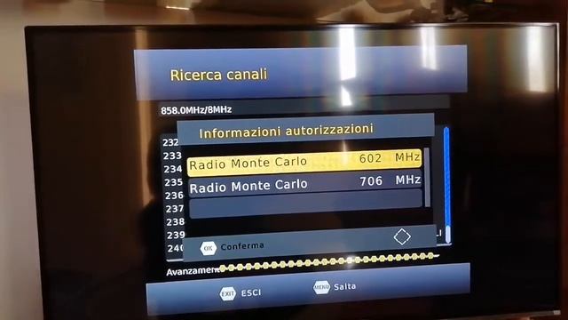 Decoder DVB-T2 TREVI HE3368 montato via SCART su un SMART TV PHILIPS 42PFL5008M/08: SCAN+TEST100/20