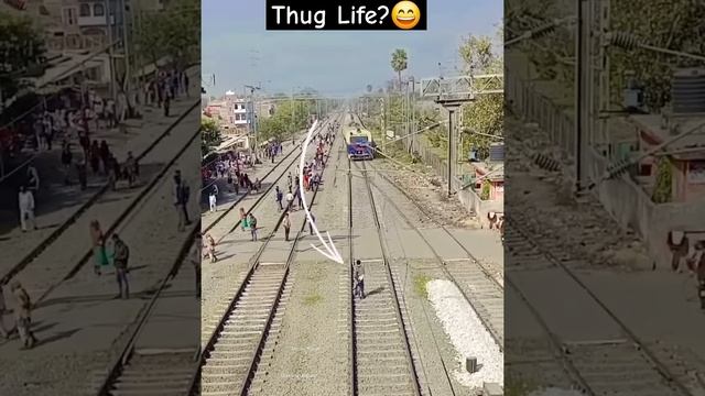 Thug Life？ 😄 #viral #shorts #trending #train #railway #india #thuglife #funny #video #3millionviews