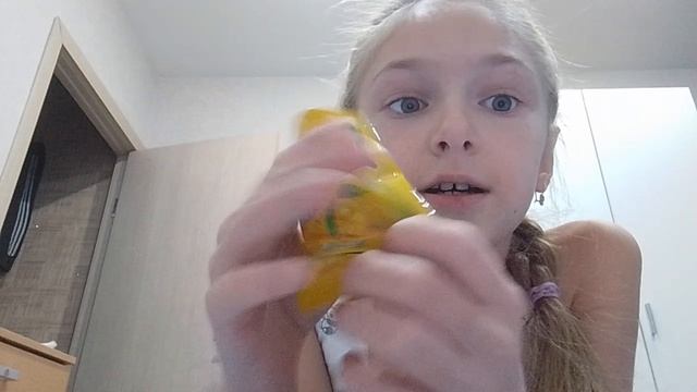 оцениваю упаковки конфет