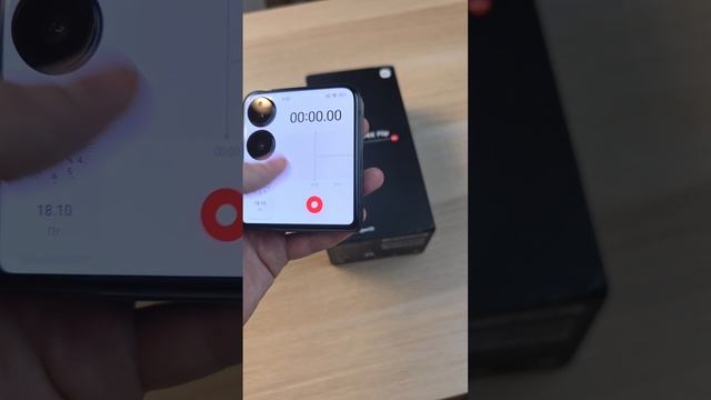 XIAOMI MIX FLIP - РАСКЛАДНОЙ ТЕЛЕФОН С КРУТЫМИ ЭКРАНАМИ!