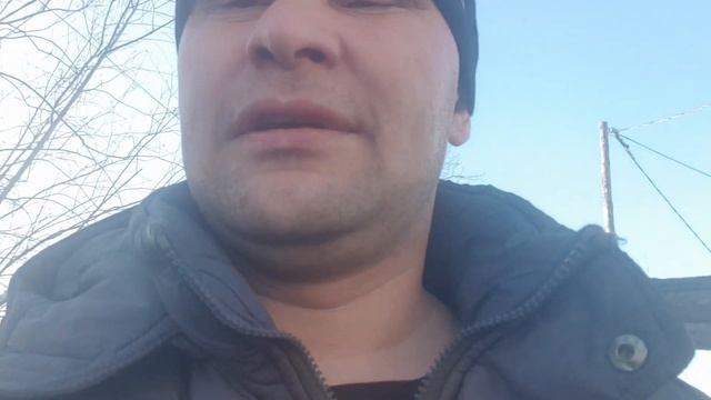 Солнце светит в правый глаз. Загорай моя спина.