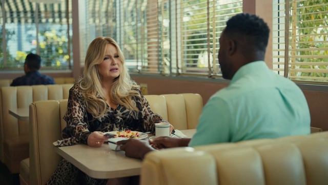 Special_ Discover® Cashback Debit _30 Commercial - featuring Jennifer Coolidge