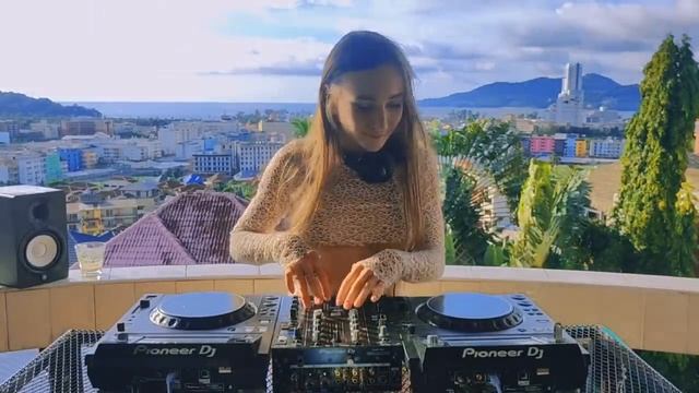 TECHNO DJ SET By Mind-Blowing Job _ ANOMALY _ Balcony