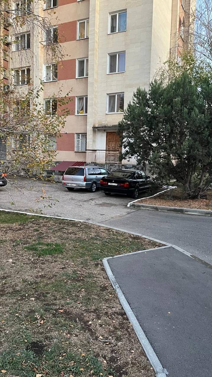 Аграрное, Парковая, 6, 58 кв.м. Квартира в многоквартирном доме с отдельным входом.