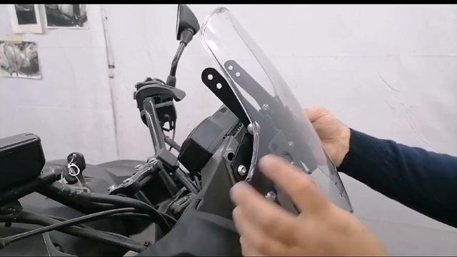 ИНСТРУКЦИЯ! КРОНШТЕЙН СТЕКЛА НА Honda NC 700 750 РЕГУЛИРУЕМЫЙ ПО ВЫСОТЕ И НАКЛОНУ