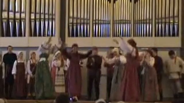 "Песня ладится миром".flv