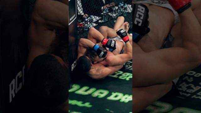 Чопуров выходит на новый уровень! Одолел бойца Bellator Михайлова на RCC 20