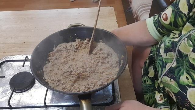 фкусная минутка-блинчики с сухим молоком, фаршированные.  Но просто так вкуснее