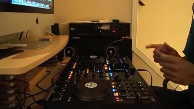 DJ DR0N3 - Traktor S4 Electro Dutch Mix