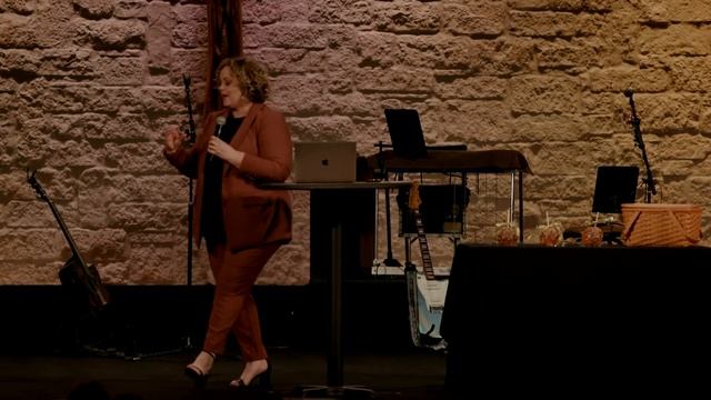 11:00AM Service