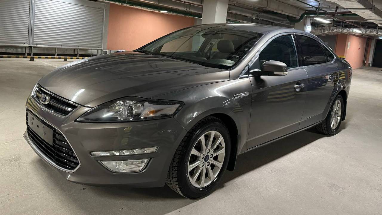 Ford Mondeo; 2,3 AT; 2013; Серый