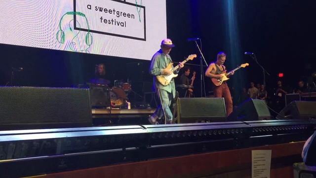 Mac DeMarco - My Kind of Woman LIVE | Sweetlife Festival 5/14/16