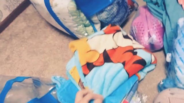 Сумка в роддом. Сумка в роддом 2020. Что нужное взять с собой на роды .