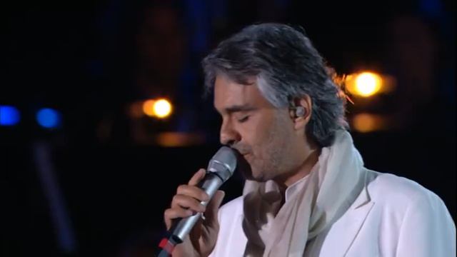 Andrea Bocelli -  Vivere - Live In Tuscany 2008