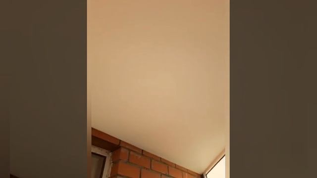 Отделка потолка пластиковыми панелями. Ремонт балкона.