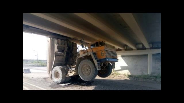 Все говорят быть водителем легко!Но не водителем БелАЗа))