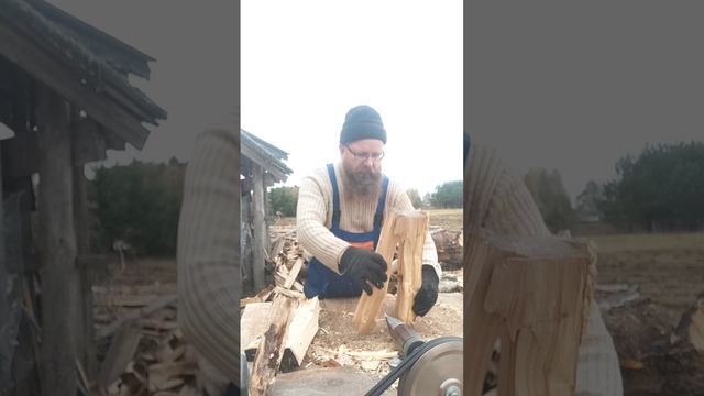 Дровокол - помощник.mp4