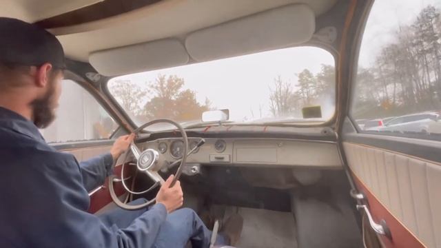 Can a historic Saab do a burnout?