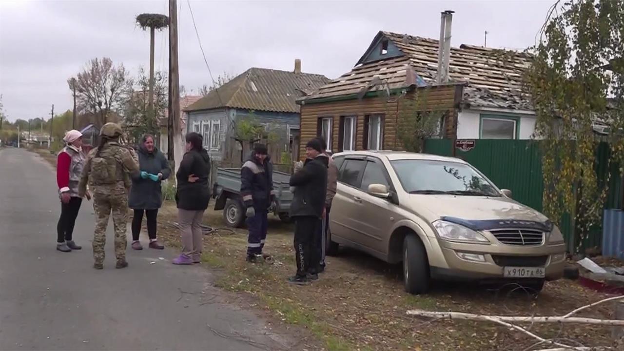 В курском приграничье жителям помогают волонтеры и военные