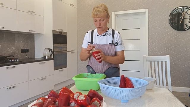 43. Фаршированные перцы на зиму. Установка бордюров.