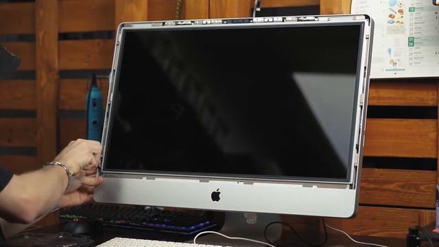 Come smontare un iMac 27" 2009