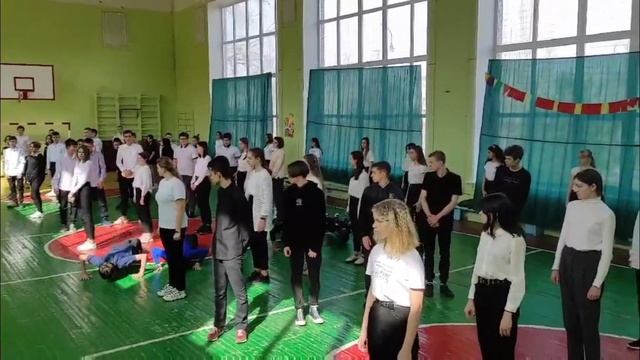 Спортивный флешмоб 108 минут Гагарин