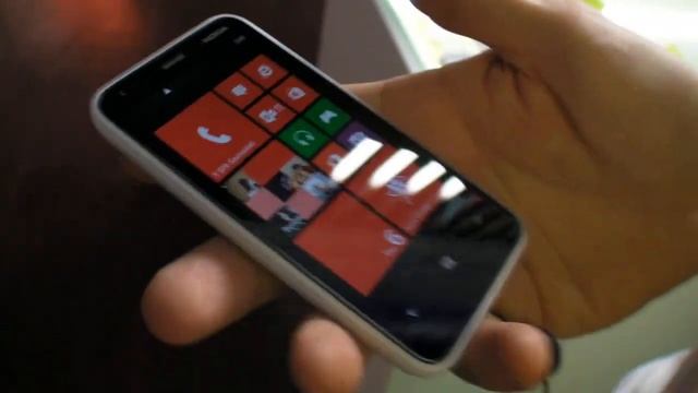 $249 Nokia Lumia 620, 3.8" WVGA Windows Phone 8