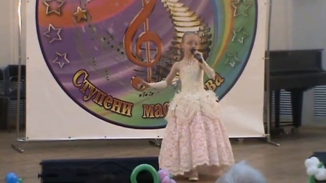 Вероника Николаева (ДМТ "Весёлые нотки")